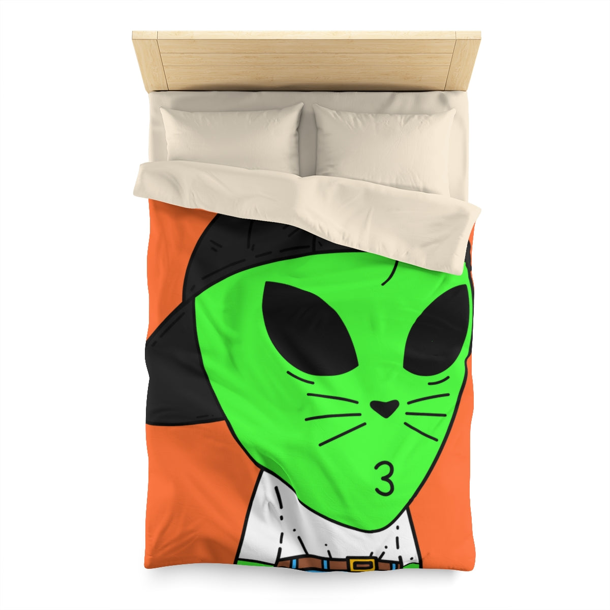 Cat Whiskers Visitor Green Alien Heart Nose Black Cap Microfiber Duvet Cover