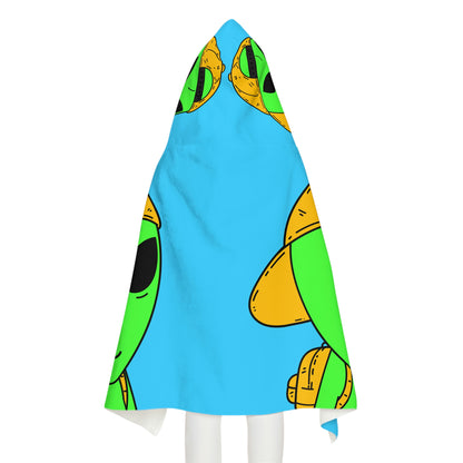 Backpacker Alien Visitor Round Youth Hooded Towel