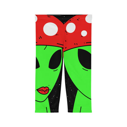 Mushroom Head Green Alien Visitor w/ Red Lips Women’s Capri Leggings (AOP)