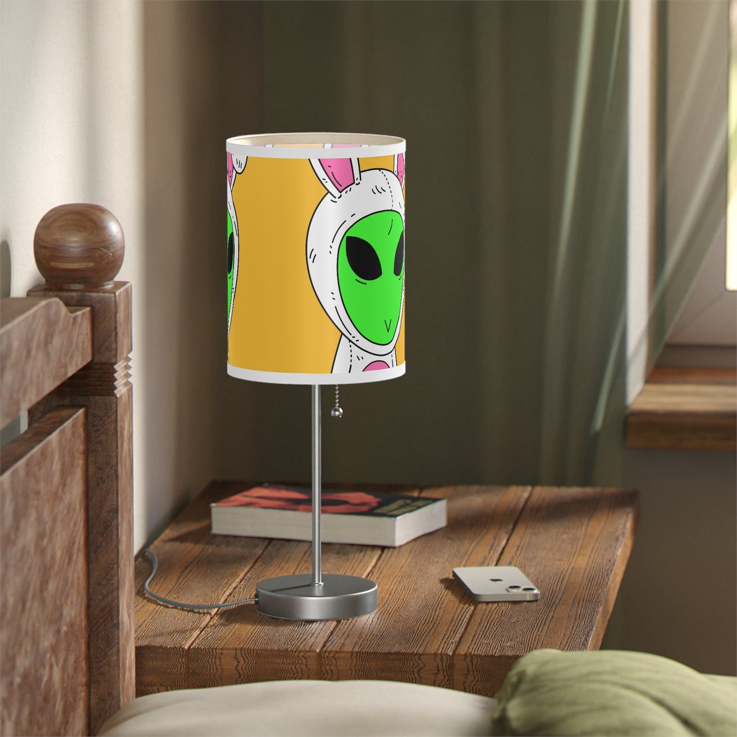 Bunny Rabbit Alien Visitor Lamp on a Stand, US|CA plug