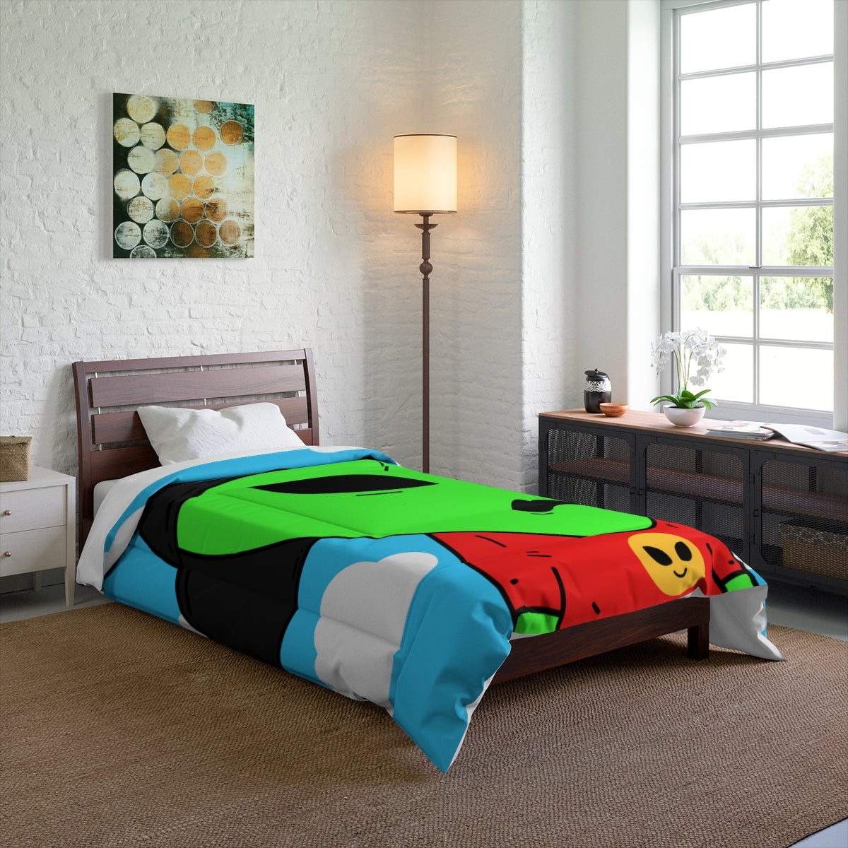 Green Alien Large V Mouth Black Cap Red Visi T Shirt Visitor Bed Comforter