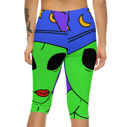 Blue Wizard Hat Alien Muscle Lipstick Green Visitor Women’s Capri Leggings (AOP)