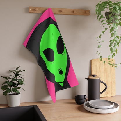 Toalla De Cocina The Visitor Green Alien Sudadera Con Capucha Negra Sobre Fondo Rosa 