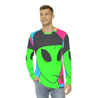 Pipe Smoking Green Alien Black Beanie Camisa AOP de manga larga para hombre 