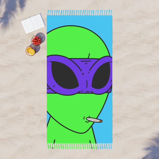 Paño de playa bohemio con boca de silbato blanco, visitante verde, máscara Ninja morada, extraterrestre