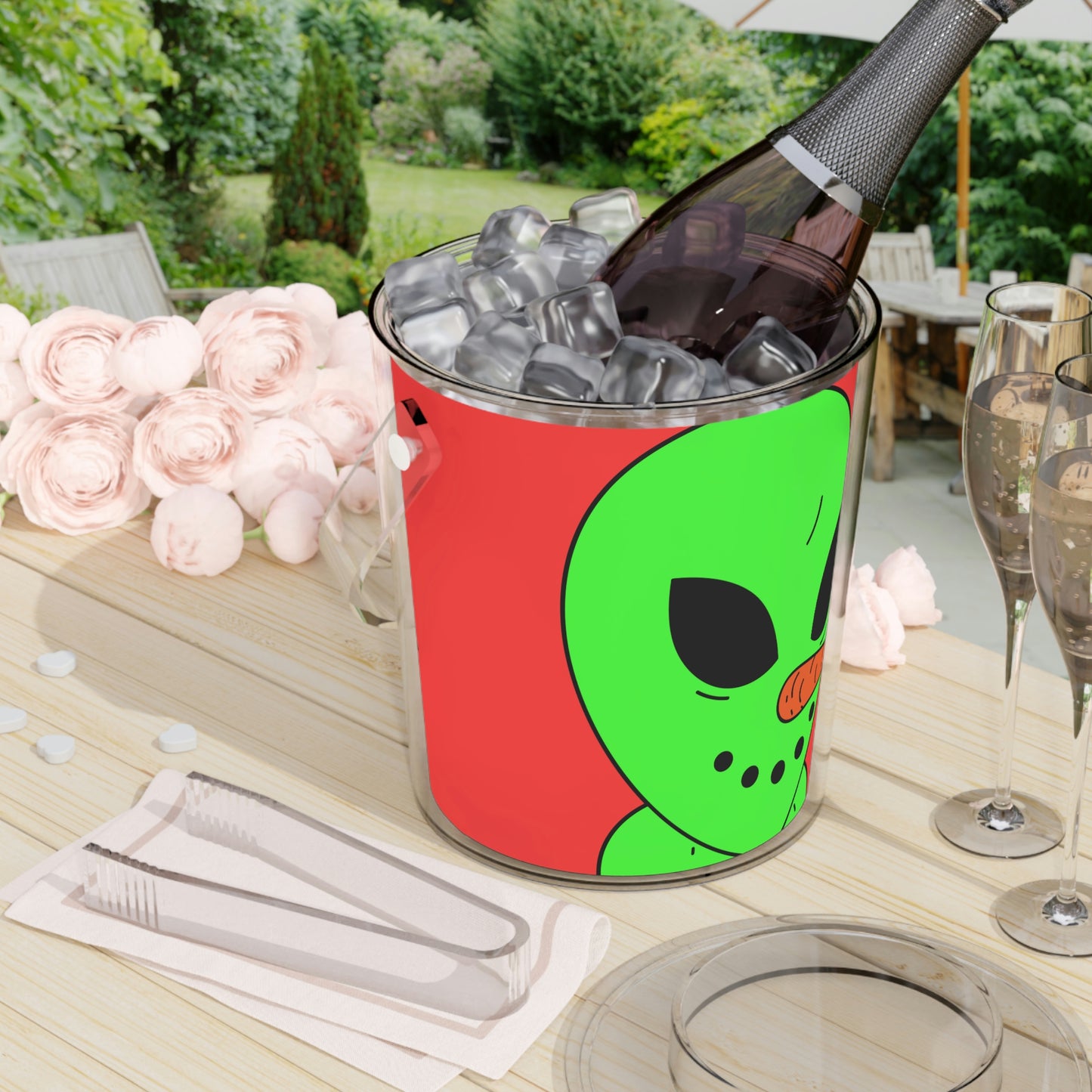 Veggie Visi Alien Vegetable Visitor Ice Bucket with Tongs