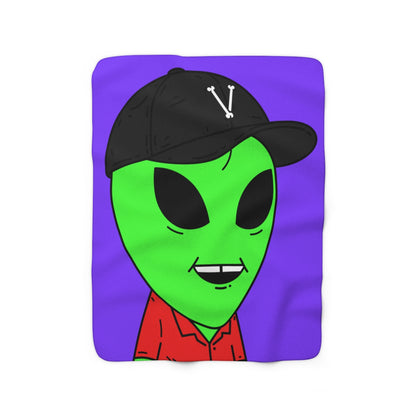 Missing Tooth Red Collar Green Alien with Visitor V Black Hat Sherpa Fleece Blanket