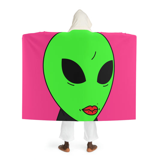 8 Ball Green Alien Lipstick Visitor Pool Player Game Hooded Sherpa Fleece Blanket