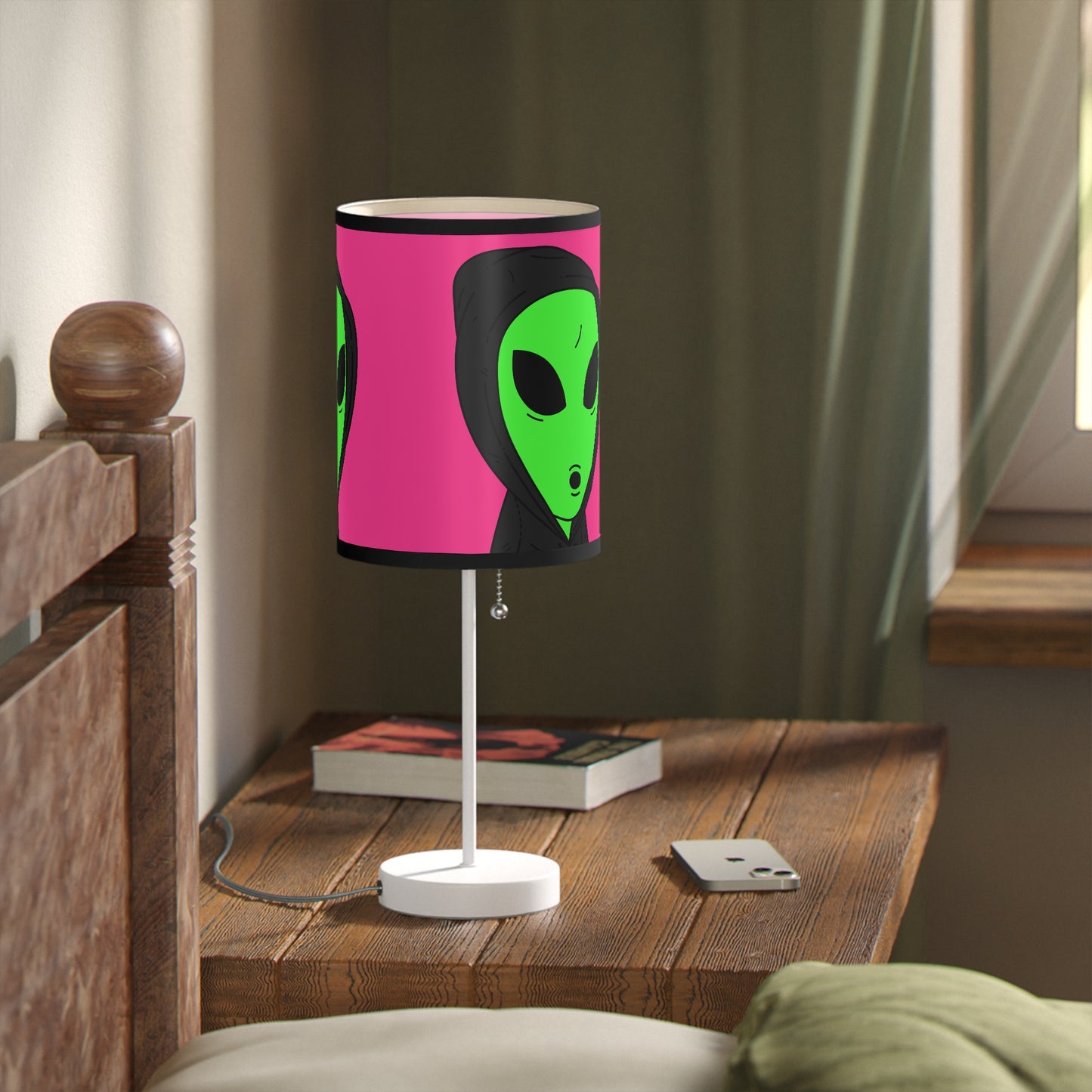 Alien Anon Shady Hooded Visitor Lamp on a Stand, US|CA plug