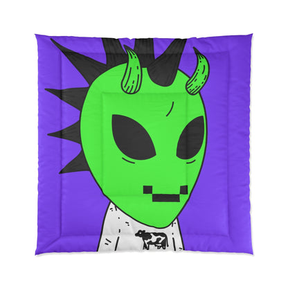 Cow Green Alien Spike Black Hair Digital Smile Visitor Bed Comforter