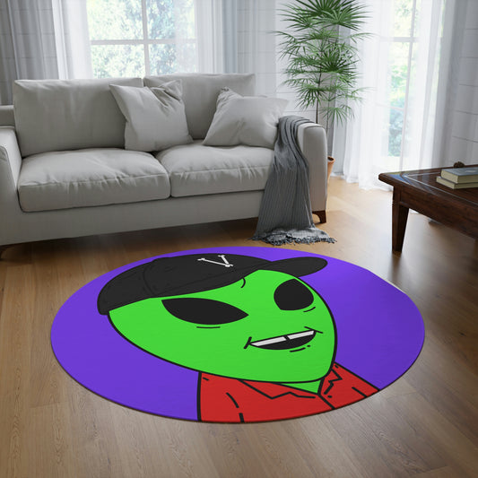 Missing Tooth Red Collar Green Alien with Visitor V Black Hat Round Rug - Visitor751