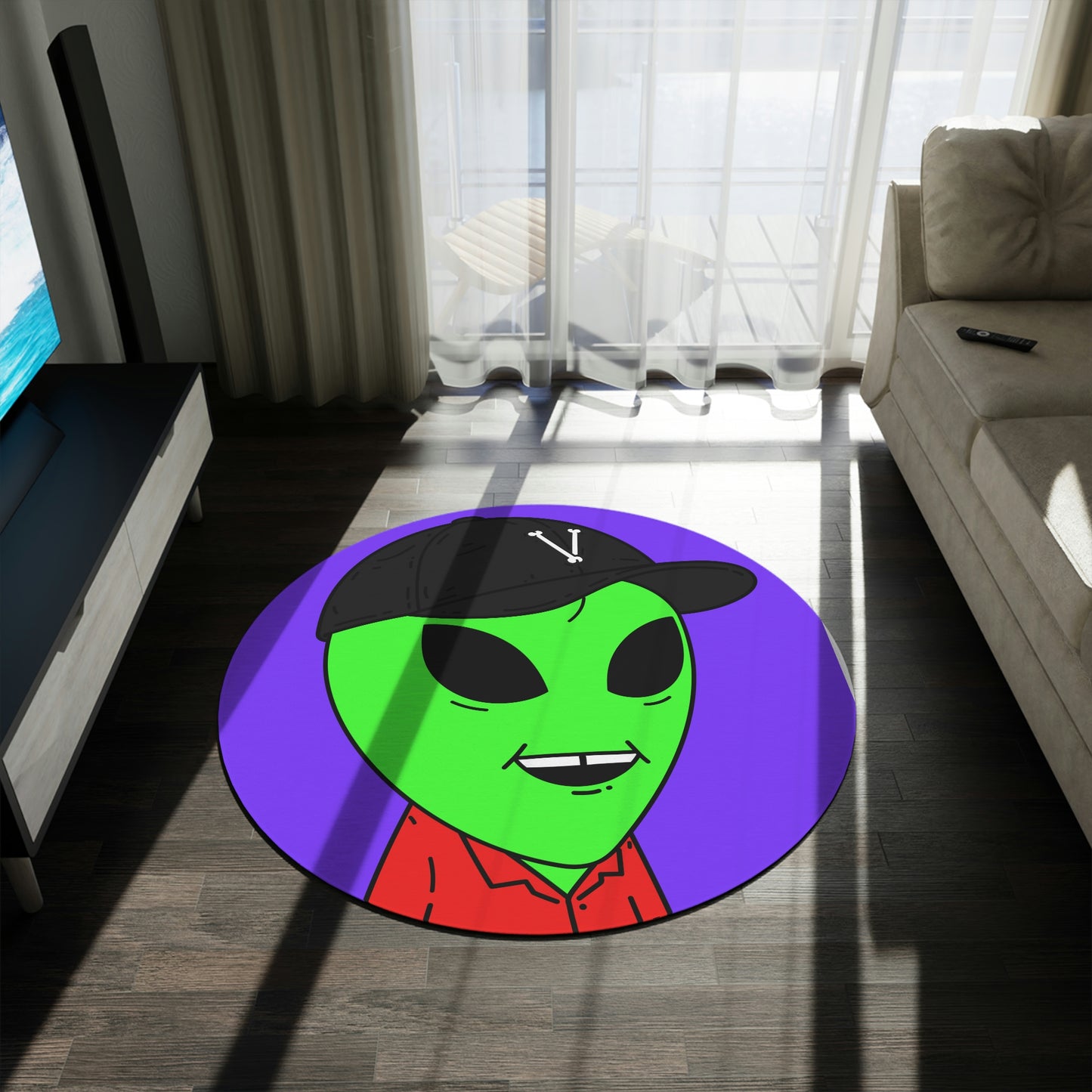 Missing Tooth Red Collar Green Alien with Visitor V Black Hat Round Rug - Visitor751