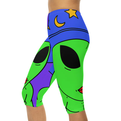 Blue Wizard Hat Alien Muscle Lipstick Green Visitor Women’s Capri Leggings (AOP)