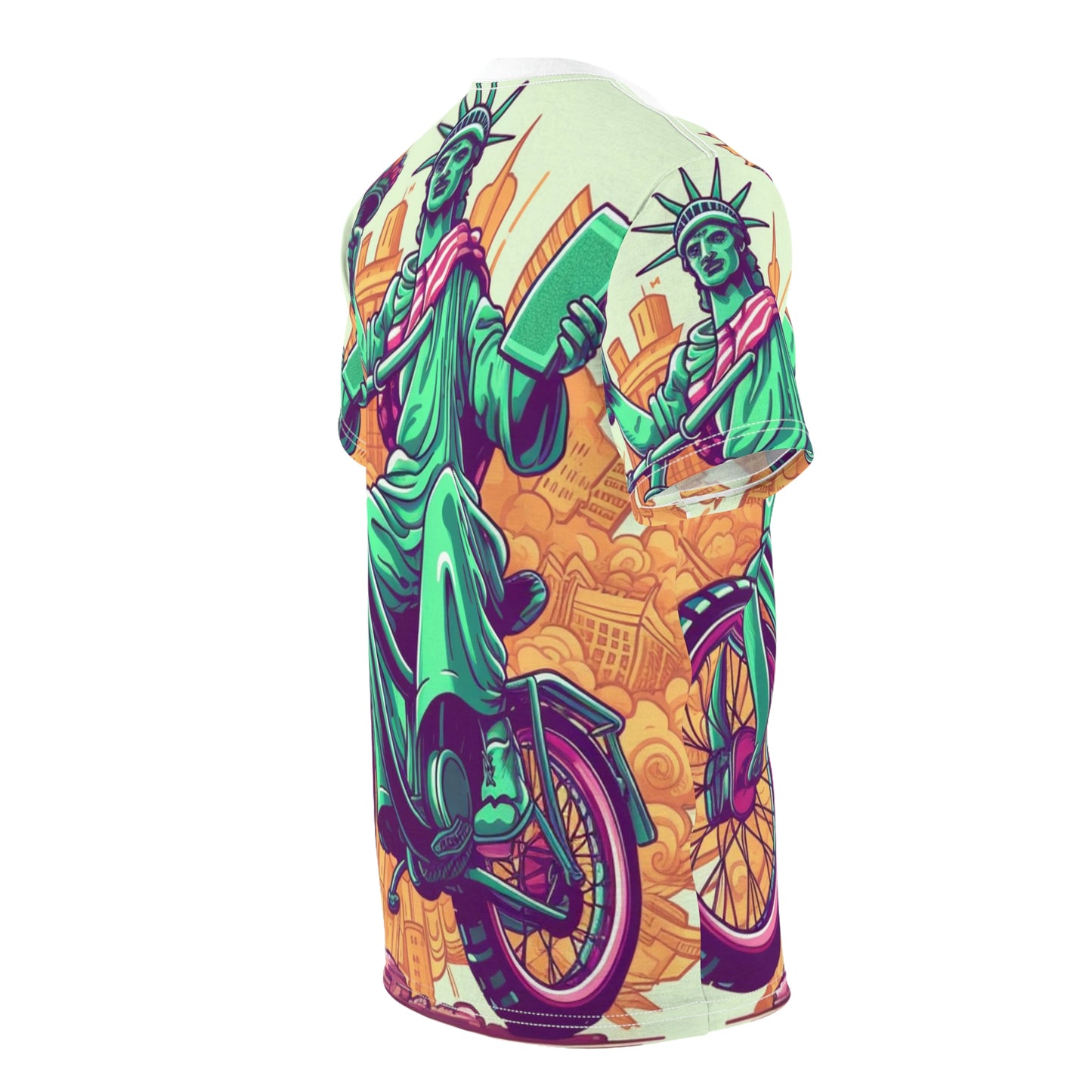 Estatua de la Libertad Ciclista Bike Rider American Graphic Unisex Cut &amp; Sew Tee (AOP) 