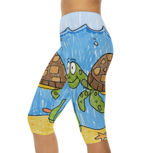 Sea Turtle Beach Sand Ocean Women’s Capri Leggings (AOP)