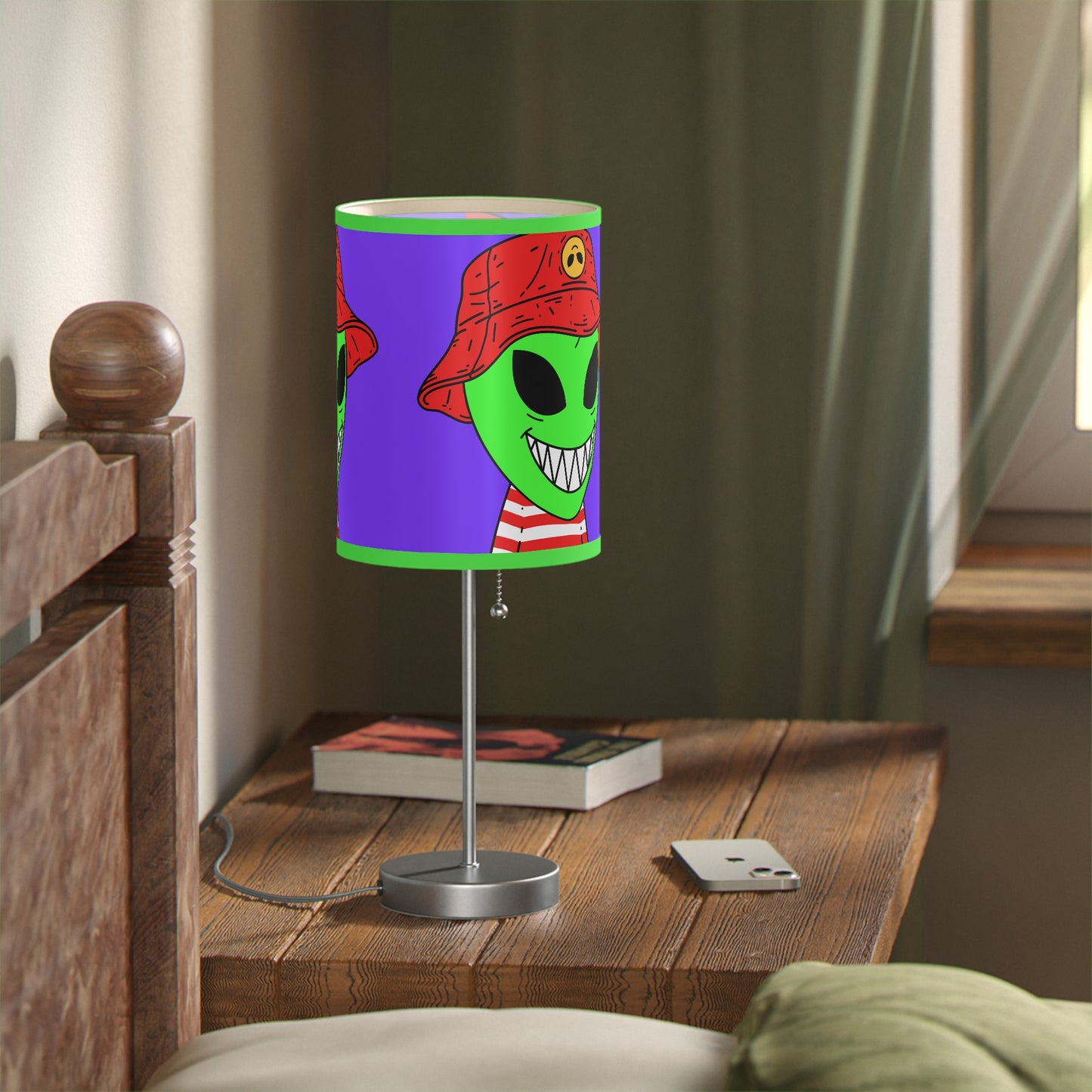 Alien Character Cartoon Big Smile Lamp on a Stand, US|CA plug