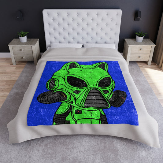 Armored Green Future Alien Cyborg Machine Visitor Crushed Velvet Blanket - Visitor751