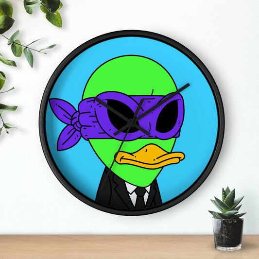 Visitor 751 Alien Wall clock