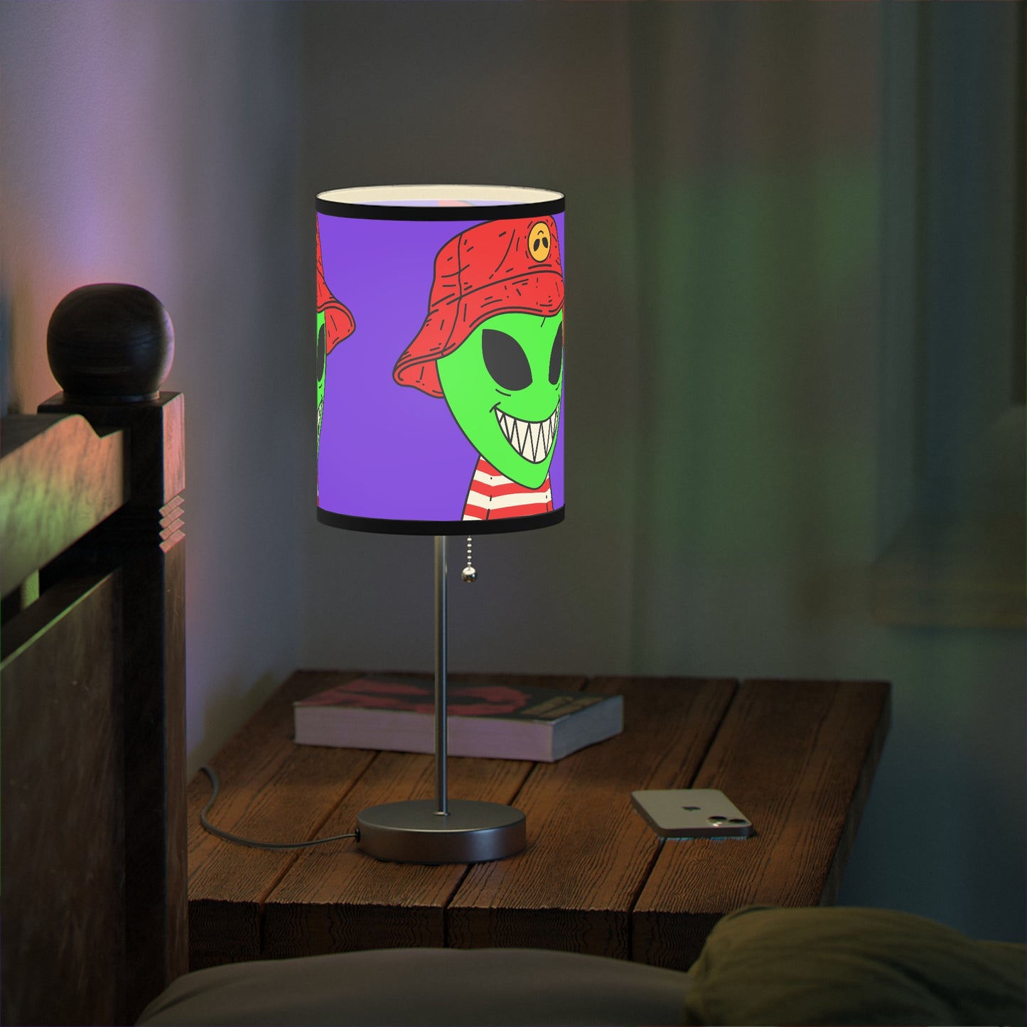 Alien Character Cartoon Big Smile Lamp on a Stand, US|CA plug