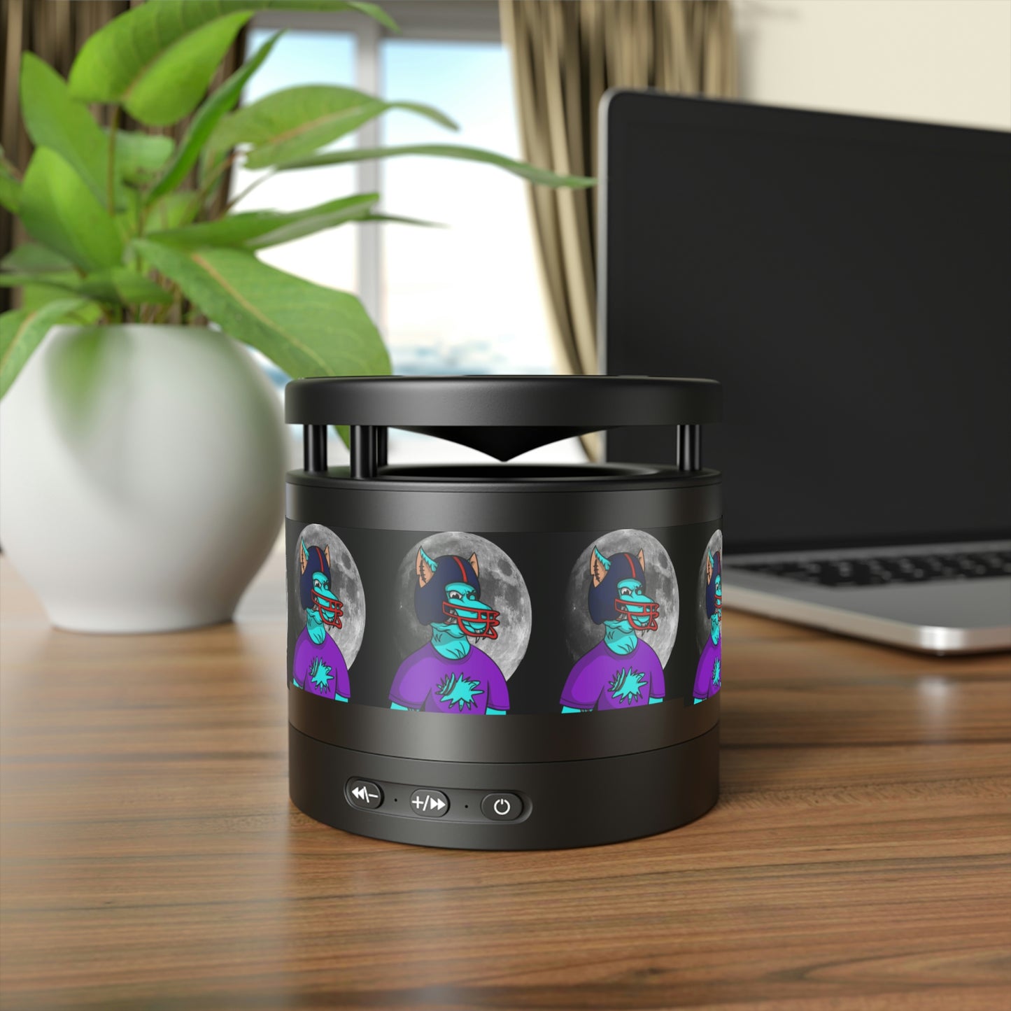 Foot Ball Full Moon American Werewolve Wolf Cyborg Metal Bluetooth Speaker and Wireless Charging Pad