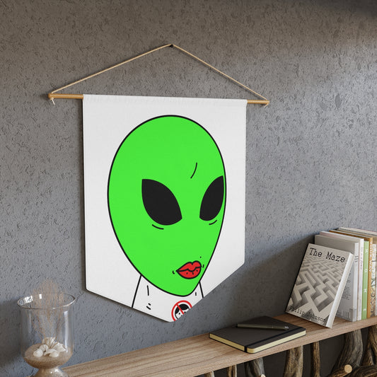 Green Alien Anti Human T Shirt Visitor Red Lipstick Pennant