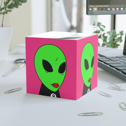 8 Ball Green Alien Lipstick Visitor Note Cube