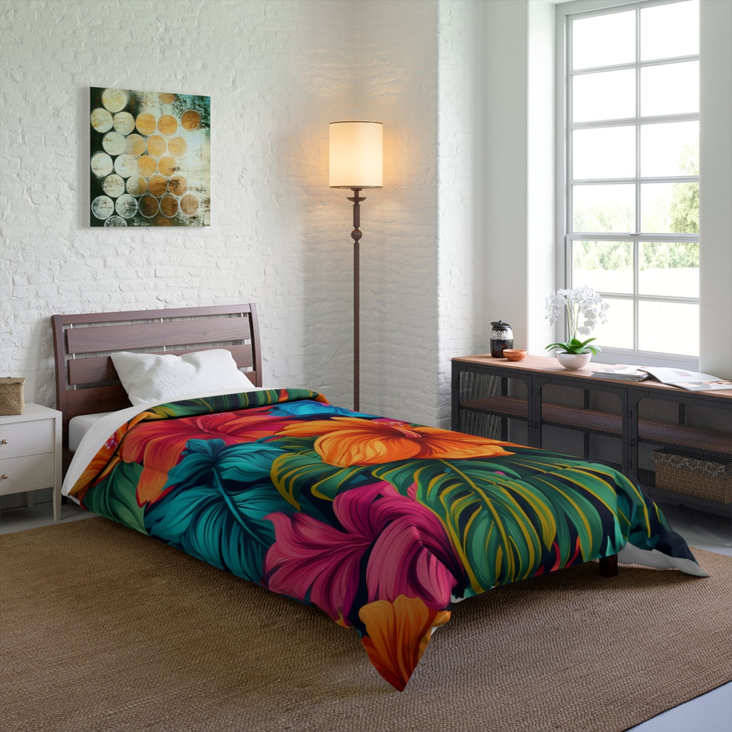 Vibrant Hawaiian-Inspired Tropical Floral Pattern Design Comforter