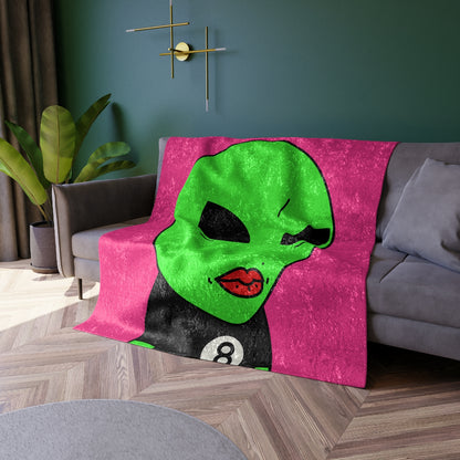 8 Ball Green Alien Lipstick Visitor Crushed Velvet Blanket